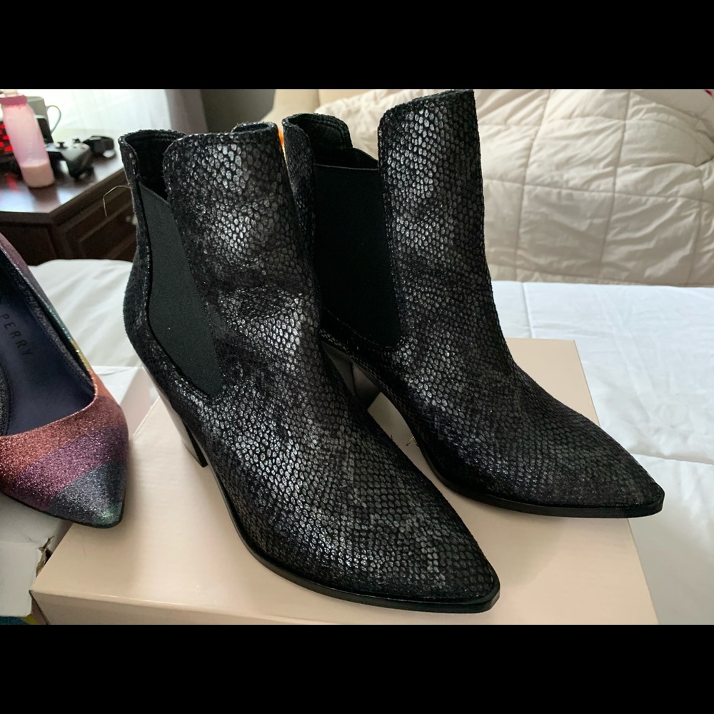 Chinese laundry sz 7.5